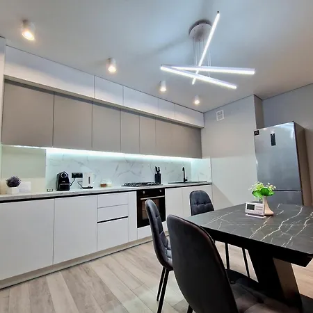 Dream On Sichovykh Apartment Ivano-Frankivsk Exterior photo