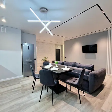 Dream On Sichovykh Apartment Ivano-Frankivsk Exterior photo