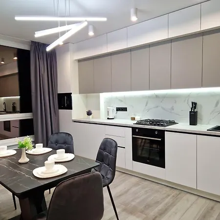 Dream On Sichovykh Apartment Ivano-Frankivsk Exterior photo